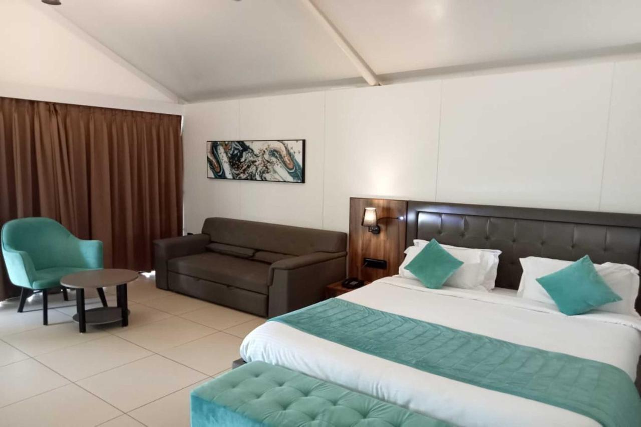 White Feather Resort Kauncha スィルヴァーサー エクステリア 写真