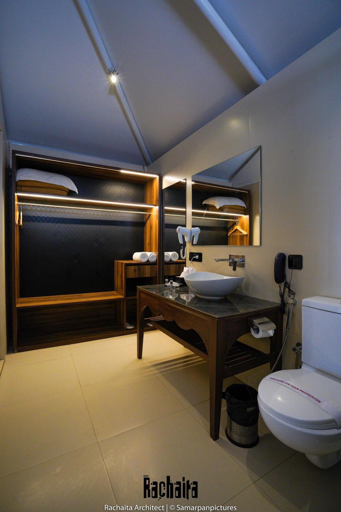 White Feather Resort Kauncha スィルヴァーサー エクステリア 写真