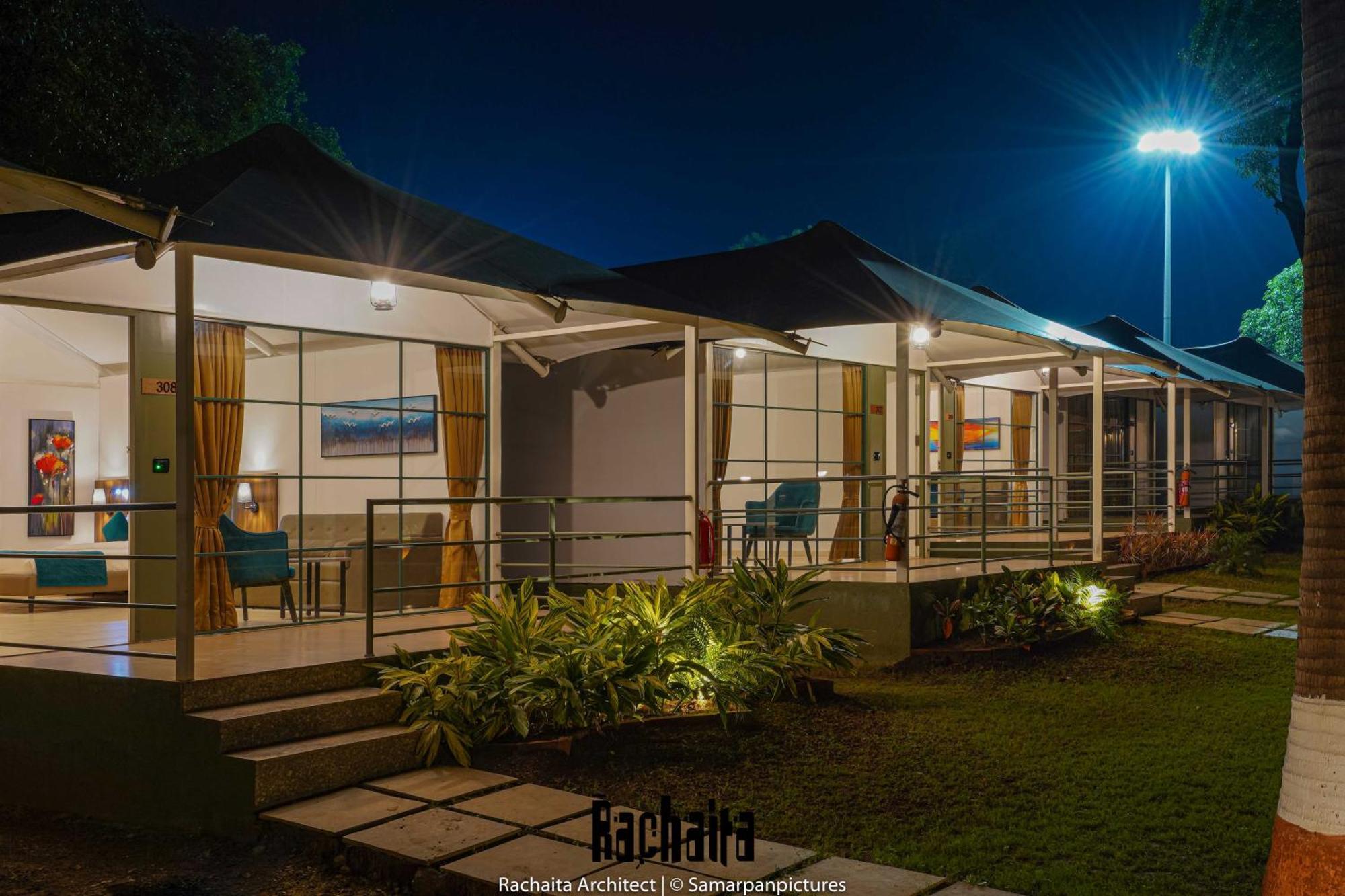 White Feather Resort Kauncha スィルヴァーサー エクステリア 写真