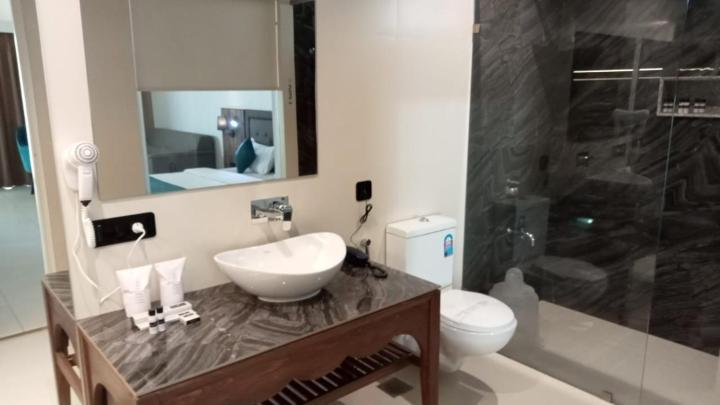 White Feather Resort Kauncha スィルヴァーサー エクステリア 写真